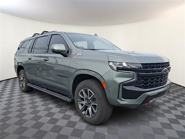2023 Chevrolet Suburban Z71's photo