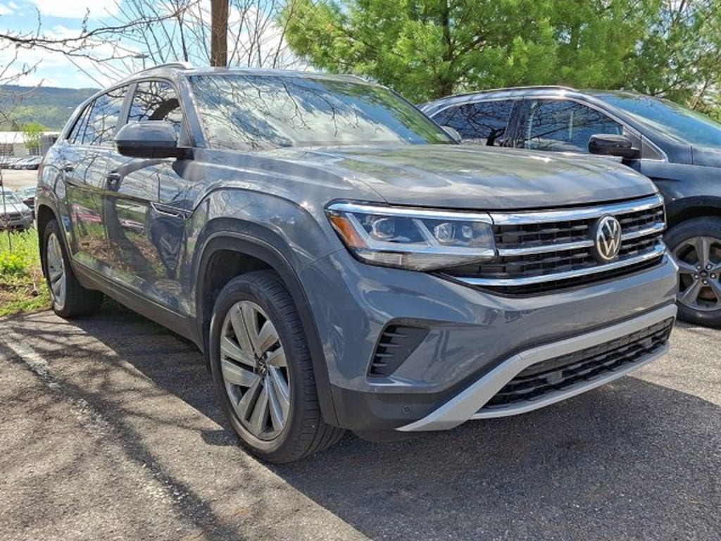 Used 2020 Volkswagen Atlas Cross Sport 3.6L V6 SE w/Technology SUV