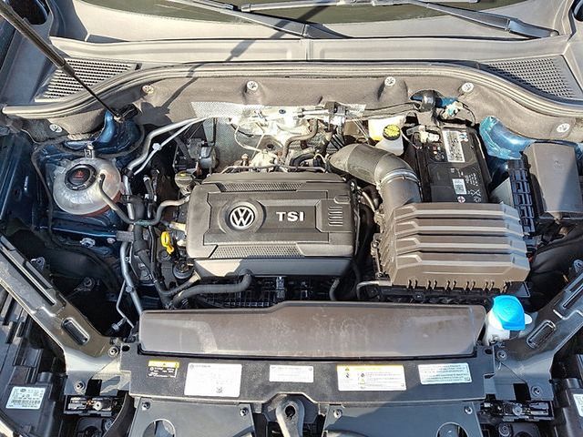 2022 Volkswagen Atlas Cross Sport SE w/Tech - Photo 28