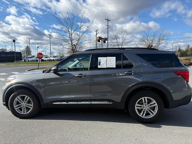 2023 Ford Explorer XLT - Photo 6