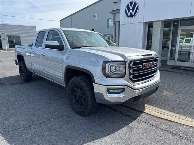 2018 Gmc Sierra 1500 SLE photo 3