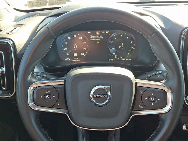 2022 Volvo XC40 Momentum - Photo 20