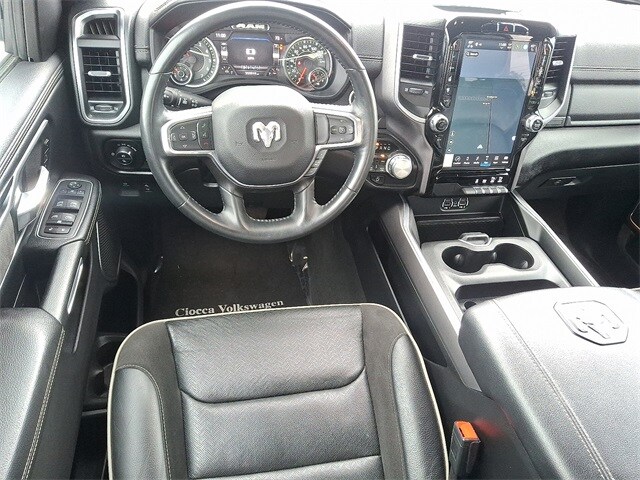 2023 Ram 1500 Laramie photo 2
