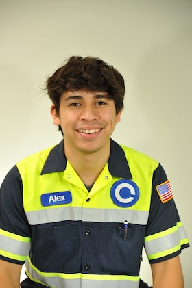 Staff member Alex from 198c305865e2