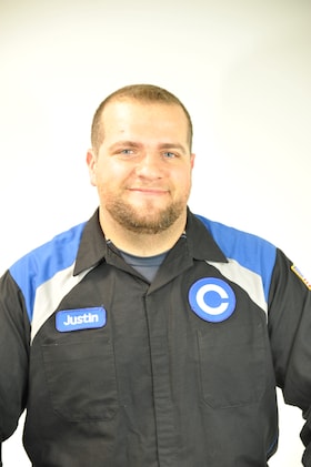 Staff member Justin from 647302a1d810