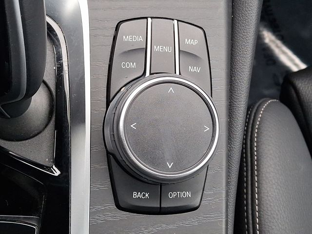 2023 BMW 5 Series 530i - Photo 16