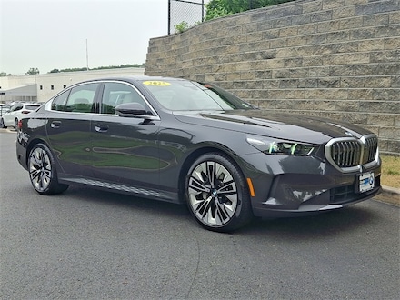 2025 BMW 5 Series 530i xDrive Sedan