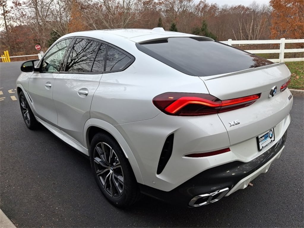 New 2026 BMW X6 M60i SUV