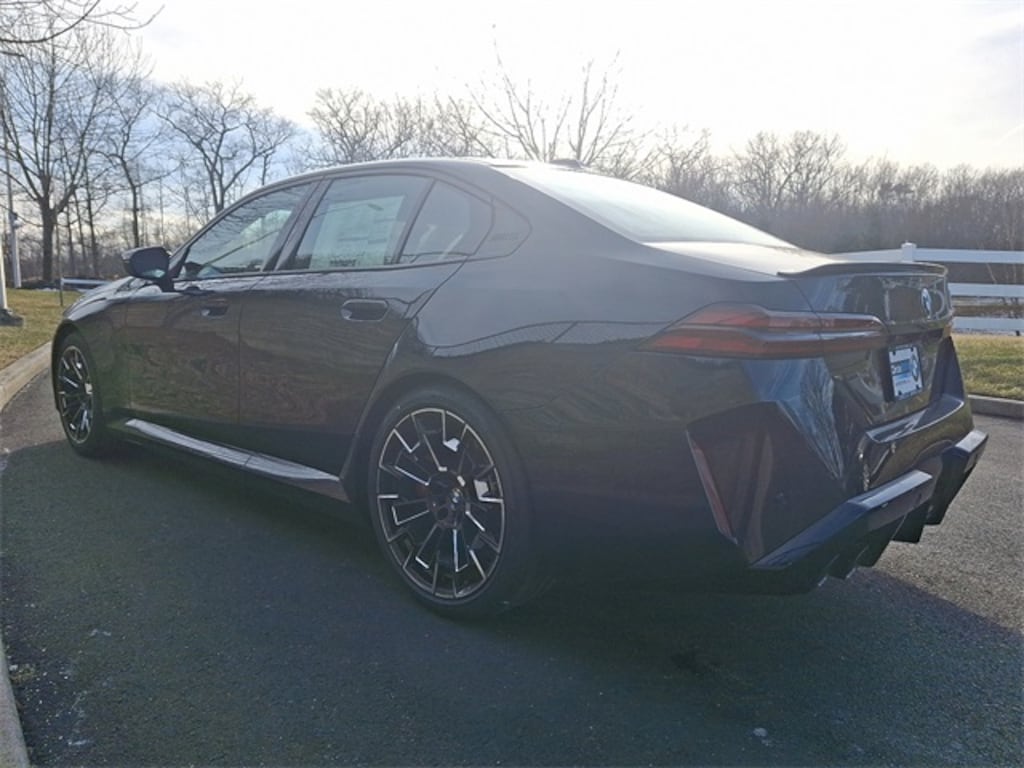 New 2026 BMW M5 Sedan