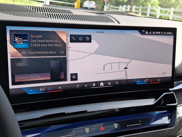 2027 BMW 5 Series 550e - Photo 21