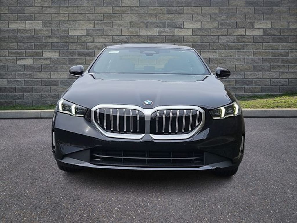 New 2026 BMW 530i xDrive Sedan