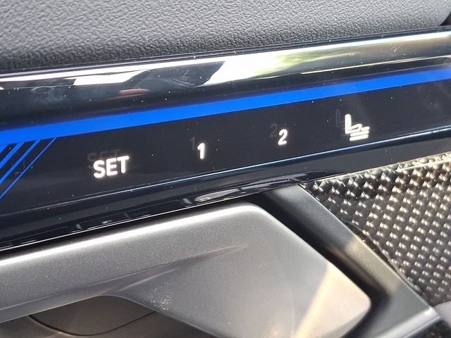 2027 BMW 5 Series 550e - Photo 23