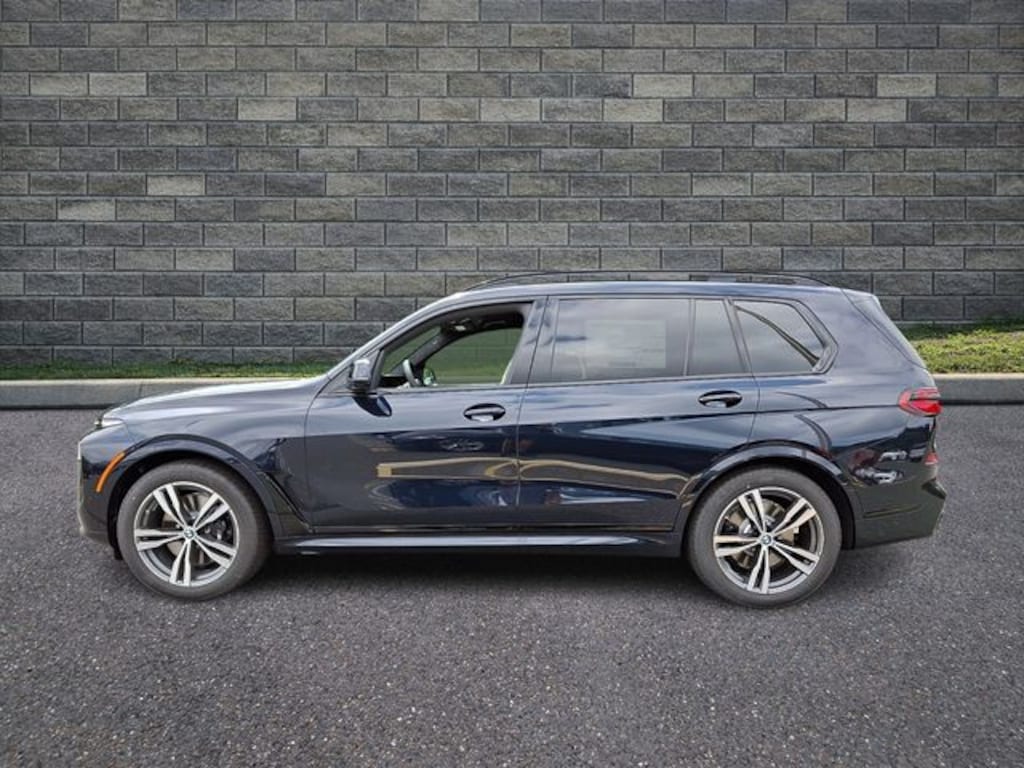 New 2027 BMW X7 xDrive40i SUV