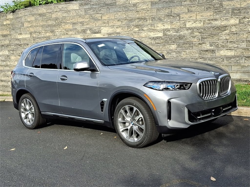 New 2026 BMW X5 xDrive40i SUV