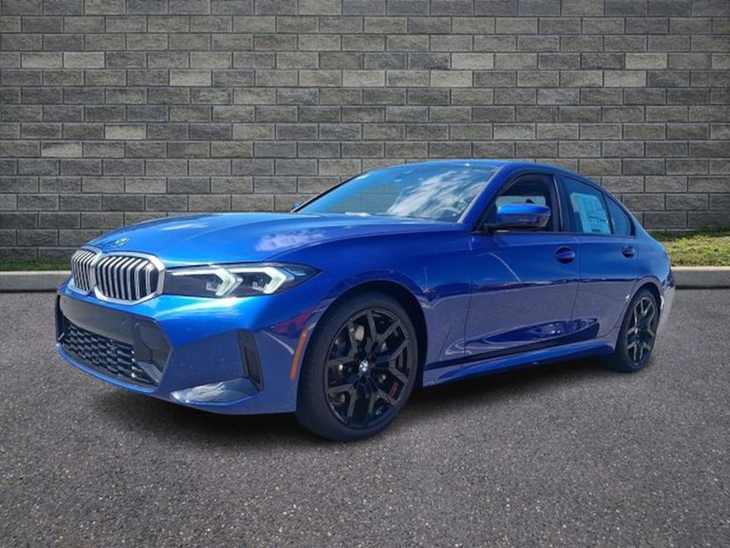 New 2026 BMW 330i xDrive Sedan