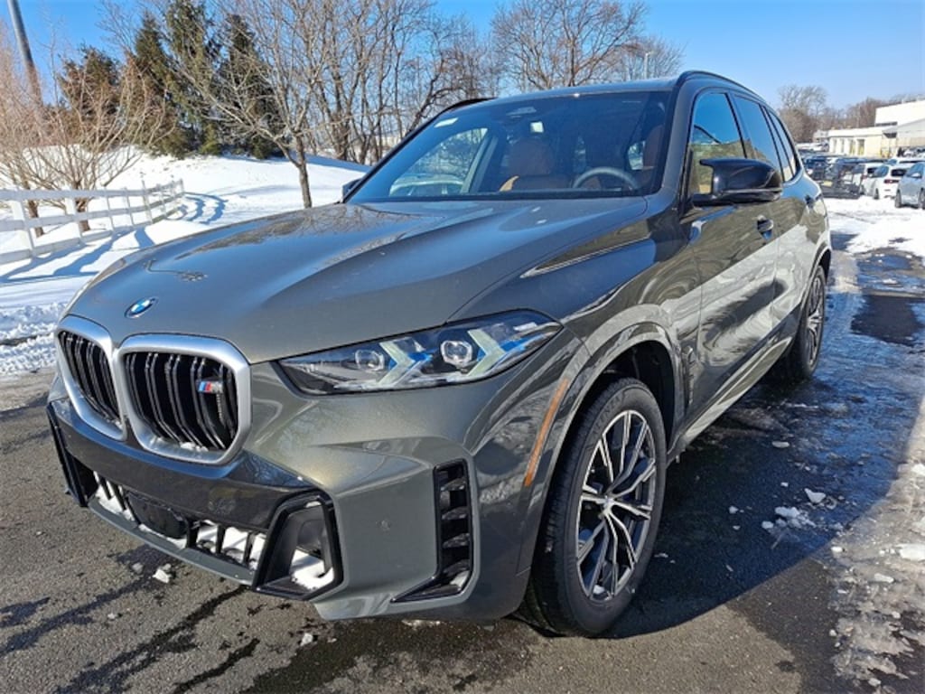 New 2026 BMW X5 M60i SUV