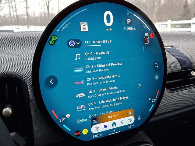 2025 MINI Hardtop 2 Door S - Photo 17