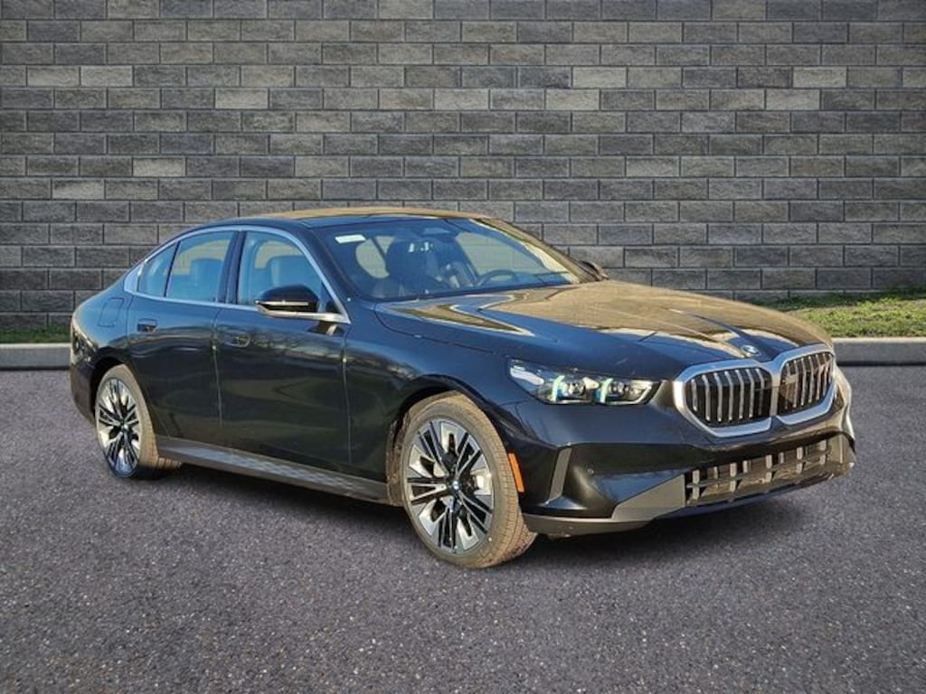 New 2026 BMW 530i xDrive Sedan