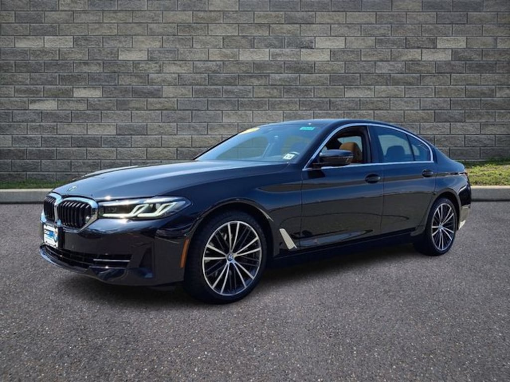 Used 2023 BMW 5 Series 540i xDrive Sedan