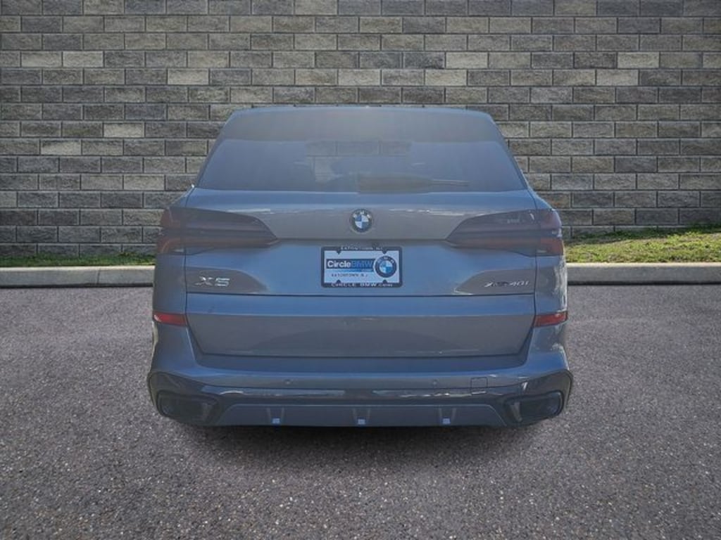 New 2026 BMW X5 xDrive40i SUV