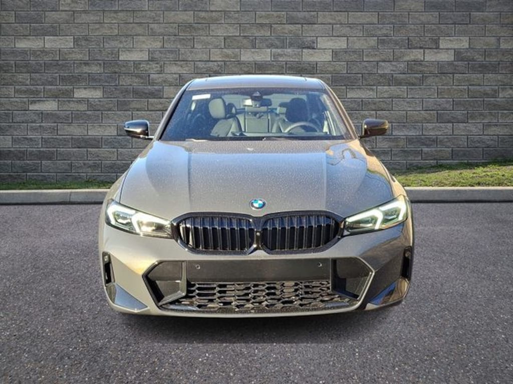 New 2026 BMW 330i xDrive Sedan