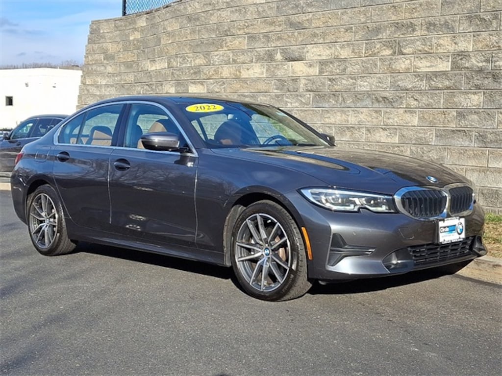 Used 2022 BMW 3 Series 330i xDrive Sedan