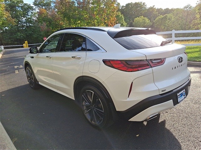 2022 Infiniti QX55 Essential photo 4