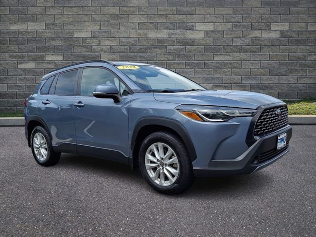 Used 2022 Toyota Corolla Cross LE SUV