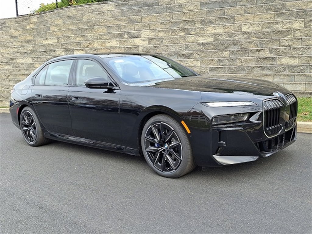 New 2026 BMW 760i xDrive Sedan