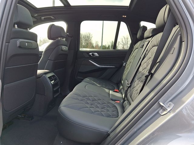 2026 BMW X5 40i - Photo 9