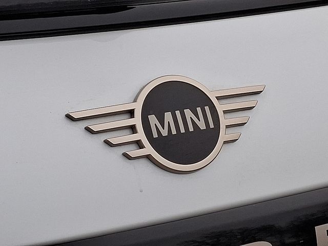 2025 MINI Hardtop 2 Door S - Photo 29
