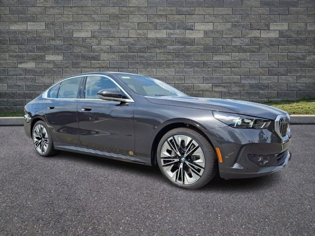 New 2027 BMW 530i xDrive Sedan