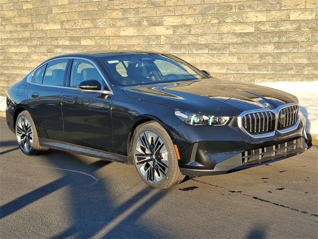 New 2026 BMW 530i xDrive Sedan