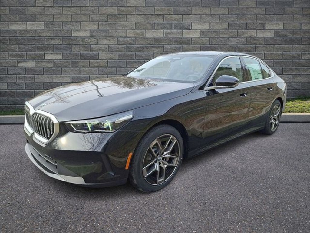 New 2026 BMW 530i xDrive Sedan