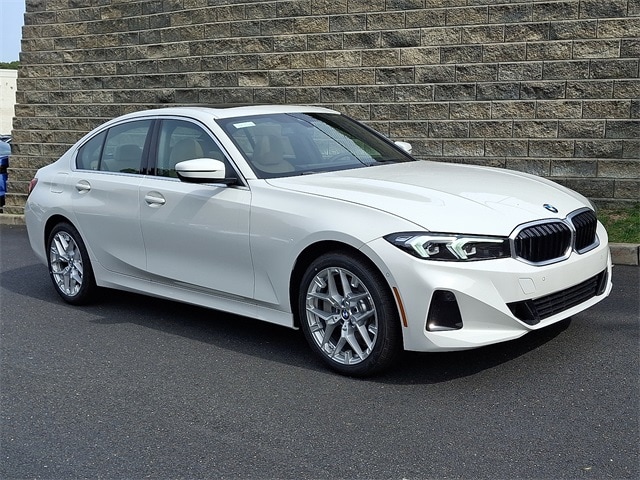 2025 BMW 330i Sedan 