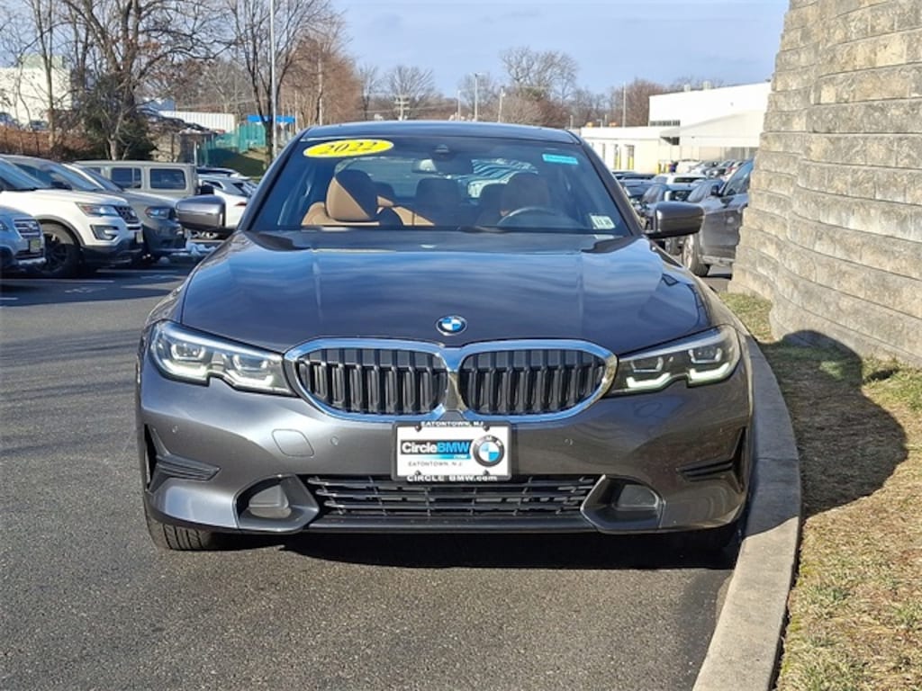 Used 2022 BMW 3 Series 330i xDrive Sedan