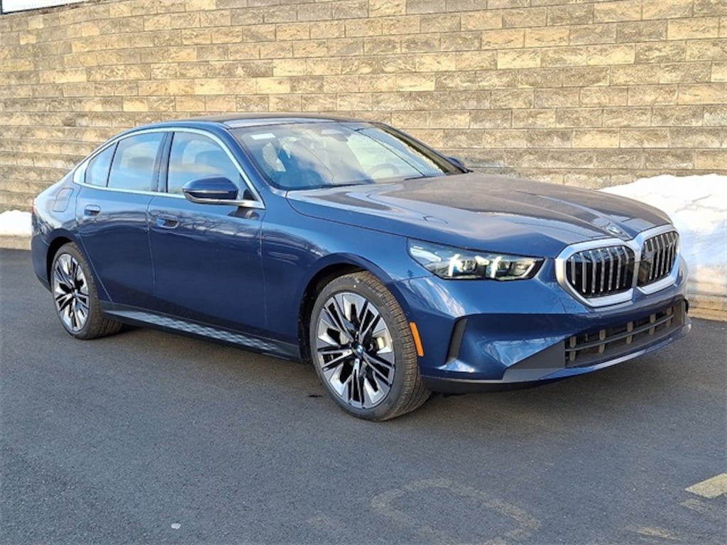 New 2026 BMW 530i xDrive Sedan