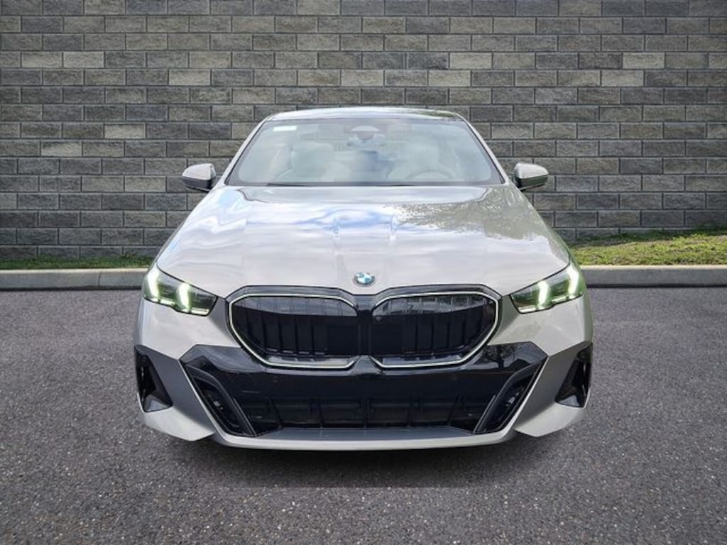 New 2027 BMW 530i xDrive Sedan