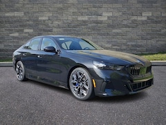 2027 BMW 550e xDrive Sedan