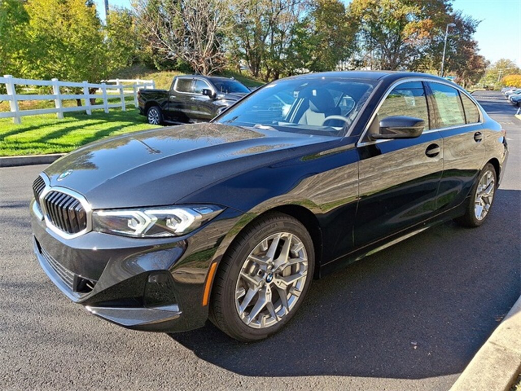 New 2025 BMW 330i xDrive Sedan