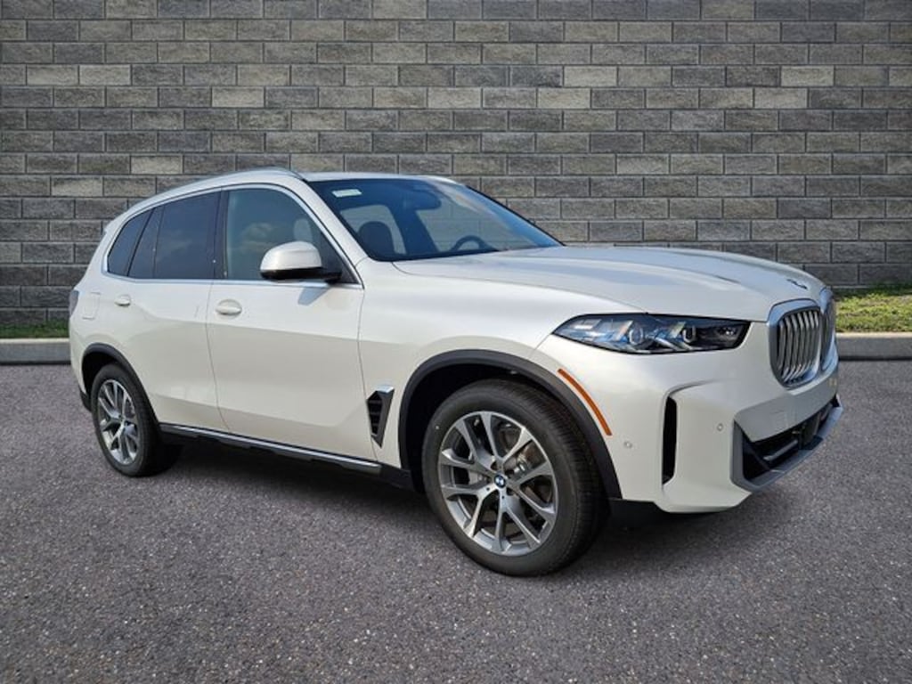 New 2026 BMW X5 xDrive40i SUV