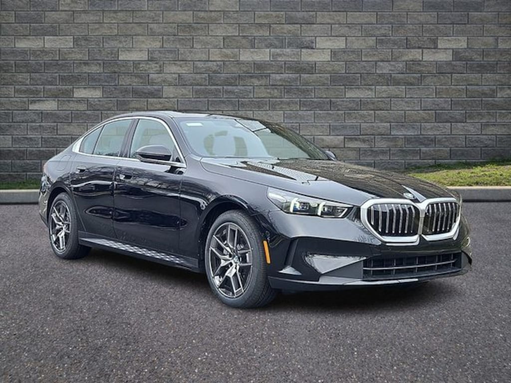 New 2026 BMW 530i xDrive Sedan