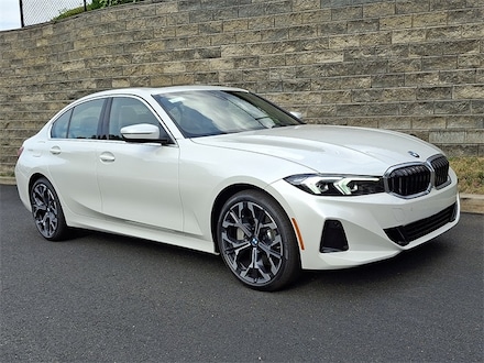 2025 BMW 330i xDrive Sedan