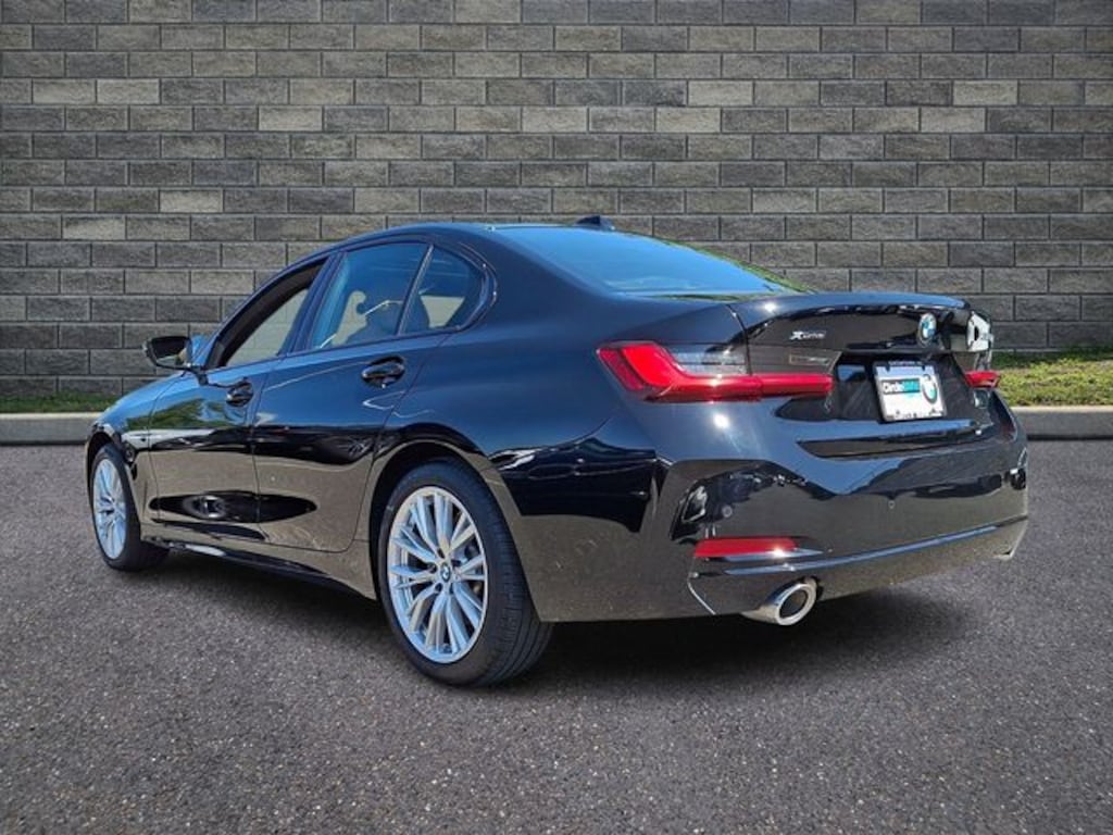 Used 2023 BMW 3 Series 330i xDrive Sedan