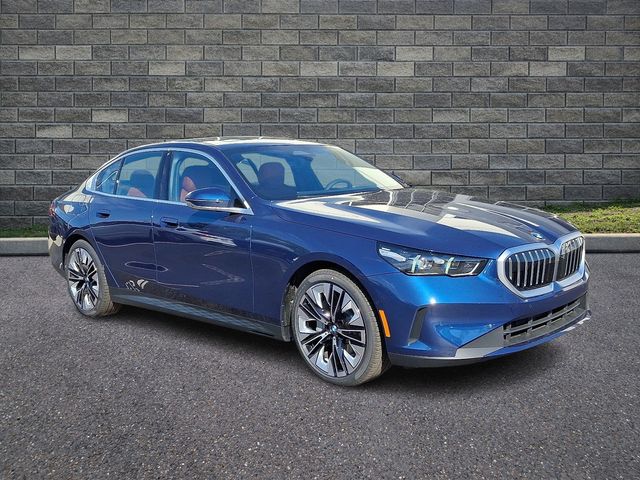 2026 BMW 540i Sedan 