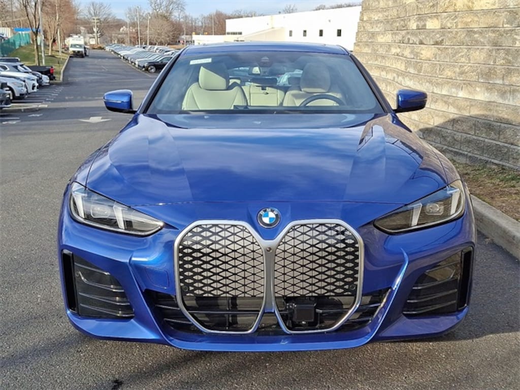 New 2026 BMW i4 xDrive40 Hatchback