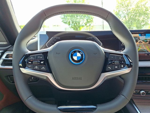 2026 BMW i4 40 - Photo 17