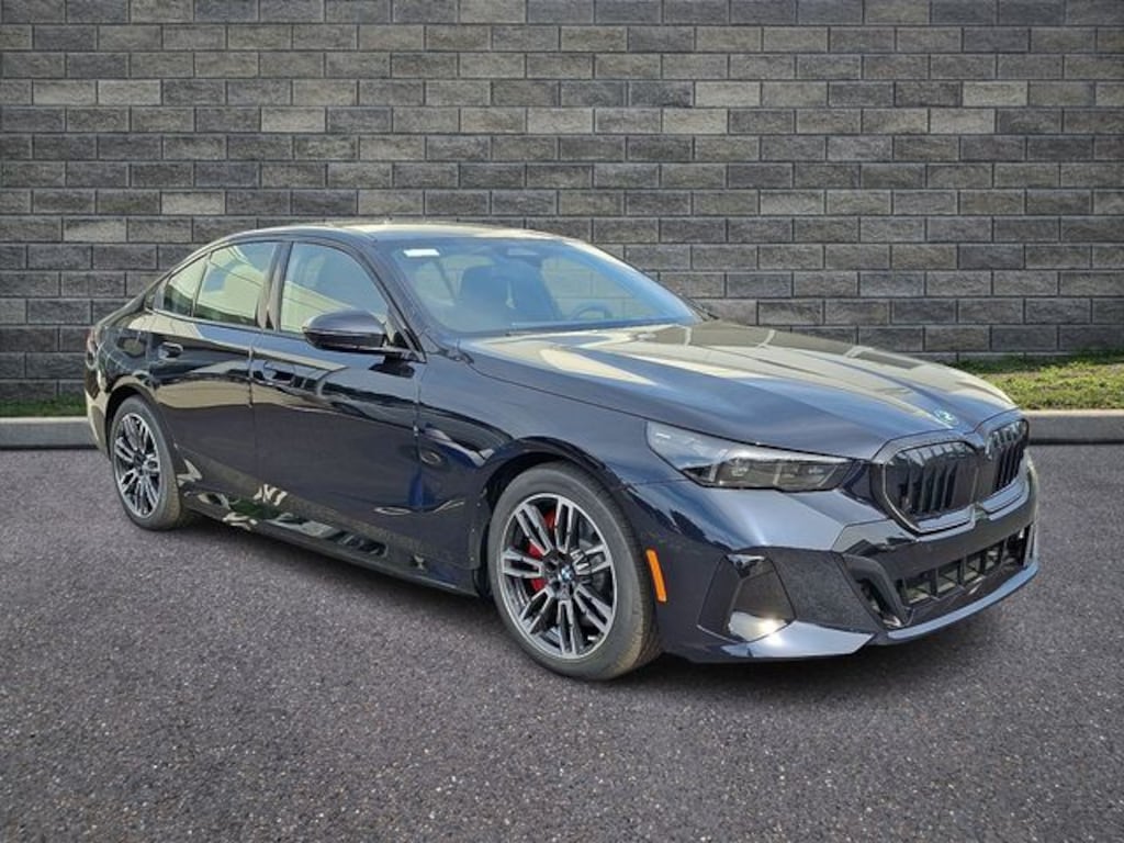 New 2027 BMW 550e xDrive Sedan