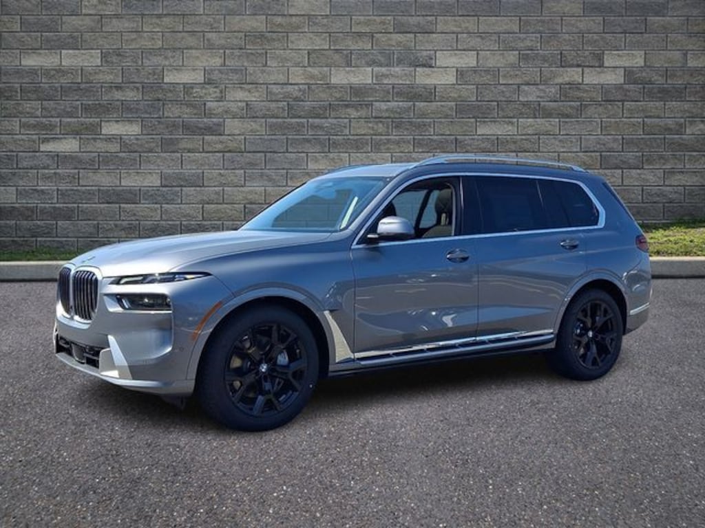 New 2026 BMW X7 xDrive40i SUV