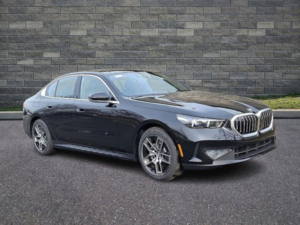New 2026 BMW 530i xDrive Sedan